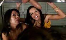 Three girls giving an intresting blowjob