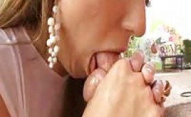 Blonde teen hottie fucked up her ass