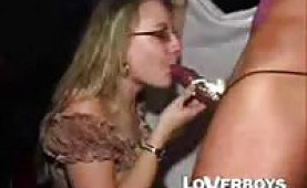 Strippers getting a blowjob on ladies night