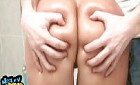 Nig boobed teen beauty gets touched