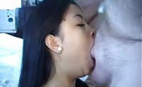 Deepthroating filipina amateur girl