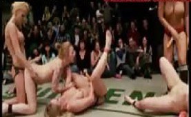 Lesbian wrestlers battling and fucking in the ring