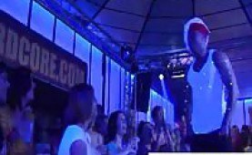 Drunk chicks go wild on their springbreak