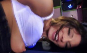 Sexy spanish chick gets paid for having sex at the pub