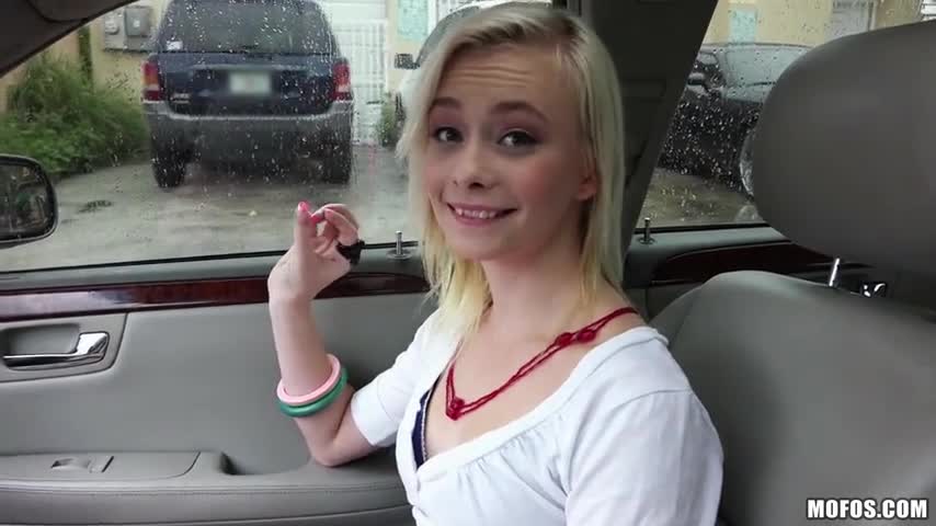 Blonde Cheerleader Eva fucked in a car hard by the stranger who helped her