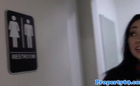 Realtor hot chick Facialized after screwing client