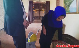 blowing arab habiba cumsprayed in jaws