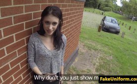 Amateur UK broad fucked by dodgy cop outdoors