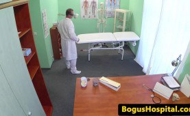 eurobabe patient dickriding medical woman during checkup