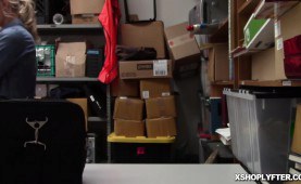 LP police officer sexes Emma Hix gully hole doggy-style