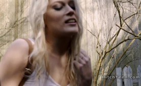 fair-haired 19yo sucked strangers dong in car as he drove