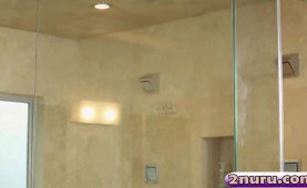 milf and young girl in kiki action