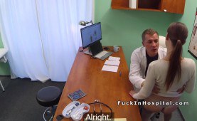 Super hot patient bangs physician in bureau