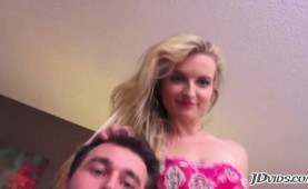 Blonde vixen fucked in the butt