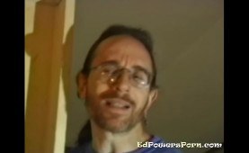 This nineties muffdiving scene features two adorable chicks