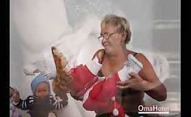 OmaHotel compilation Naked matures and grannies