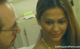 Latina babe in retro porn gets eaten out