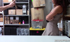 LP Officer doggy fuck Nia Nixons shoplifting pussy