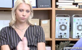 Teens thick legs gets lifted up by the LP Officer