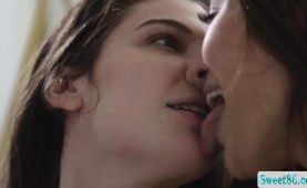 Blonde lesbians Bella Rolland and Lily Lou pussy licking 69