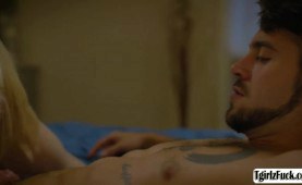 Hot stepbro kiss and bangs her shemale stepsis on the bed