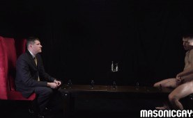 Apprentice Monroe needs some anal discipline