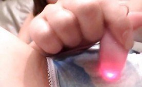 Asian webcamgirl playing with her vibrating toy